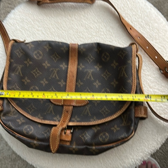 Louis Vuitton Handbags - Louis Vuitton Saurmur Crossbody